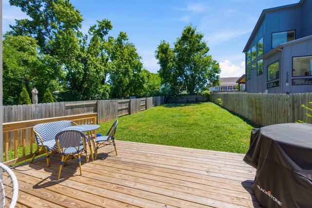 2330A Carter Ave A, Nashville, TN 37206