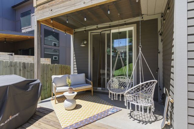 2330A Carter Ave A, Nashville, TN 37206