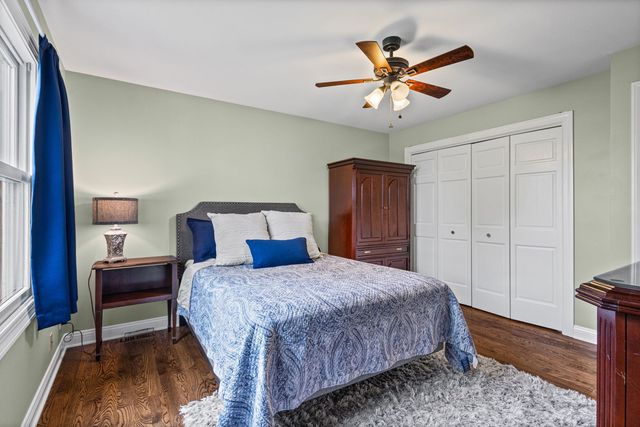 1405 Darlington Court, Algonquin, IL 60102