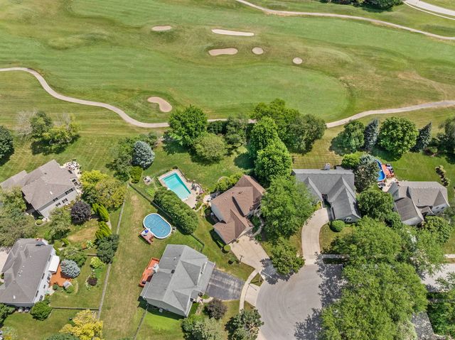 1405 Darlington Court, Algonquin, IL 60102
