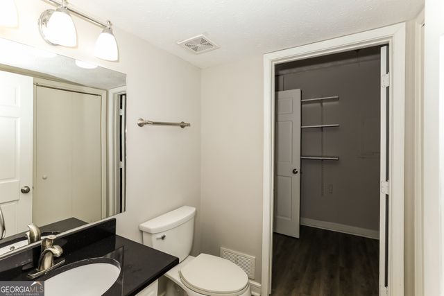 1868 Lake Ridge Court, Jonesboro, GA 30236