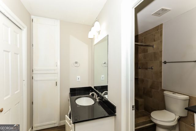 1868 Lake Ridge Court, Jonesboro, GA 30236