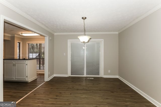 1868 Lake Ridge Court, Jonesboro, GA 30236