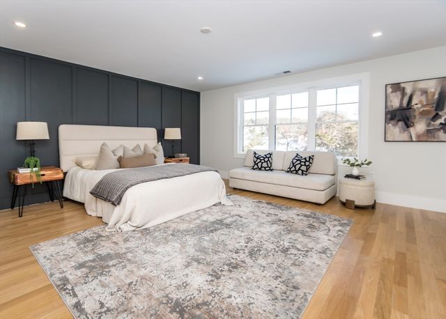 15 Cedarcroft Lane, Waltham, MA 02451