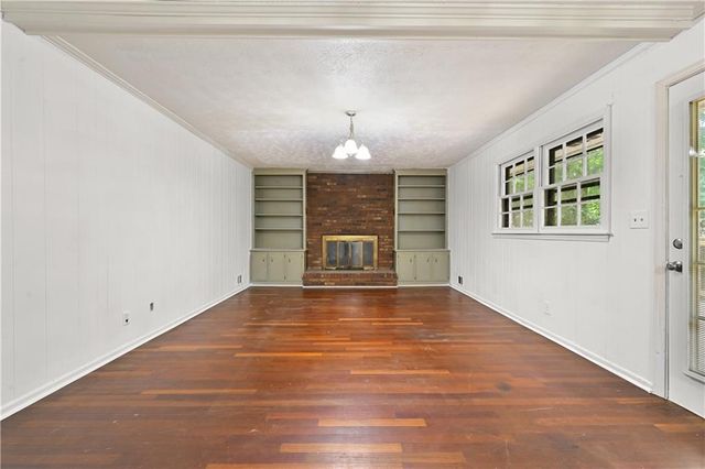 1767 Grandeus Lane, Stone Mountain, GA 30087