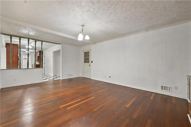 1767 Grandeus Lane, Stone Mountain, GA 30087