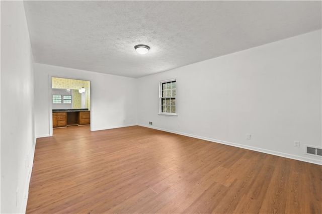 1767 Grandeus Lane, Stone Mountain, GA 30087