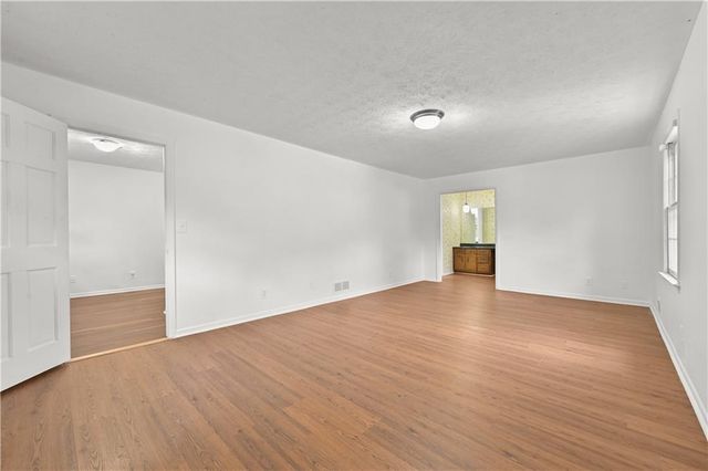 1767 Grandeus Lane, Stone Mountain, GA 30087