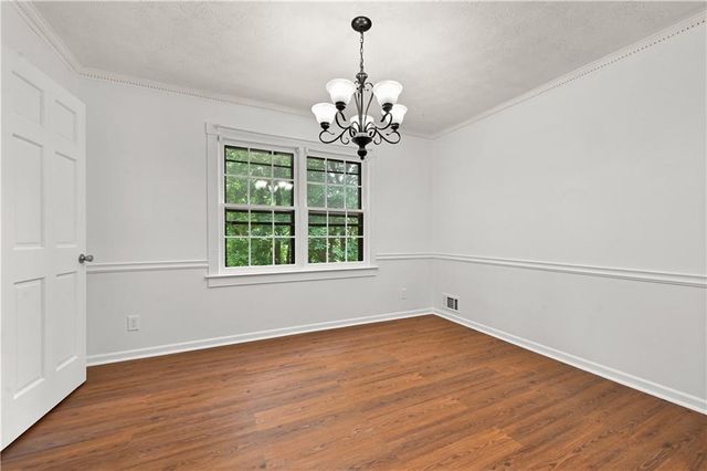 1767 Grandeus Lane, Stone Mountain, GA 30087