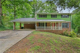 1767 Grandeus Lane, Stone Mountain, GA 30087