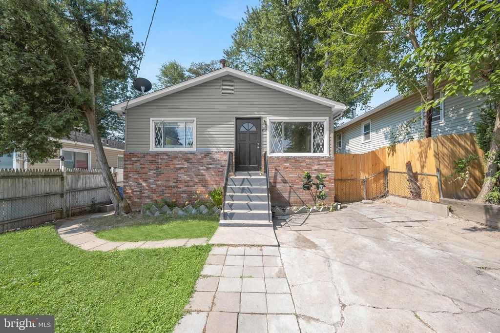4705 LINCOLN AVE, Beltsville, MD 20705