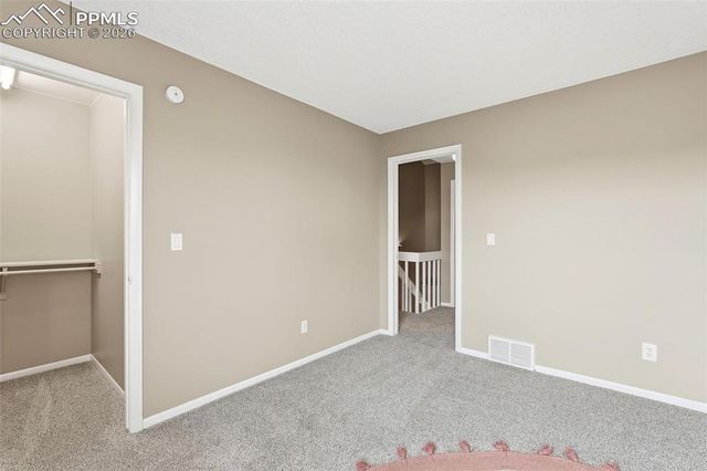 2111 Mount Washington Avenue, Colorado Springs, CO 80906