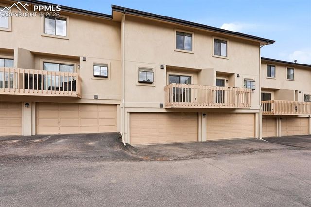 2111 Mount Washington Avenue, Colorado Springs, CO 80906