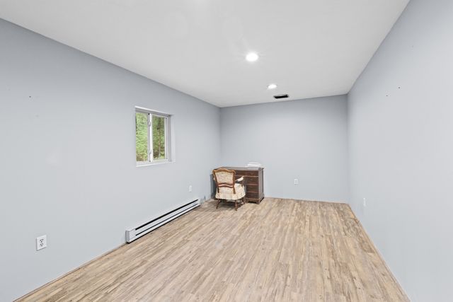 72 Precinct Street, Lakeville, MA 02347