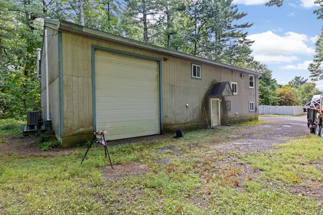 72 Precinct Street, Lakeville, MA 02347