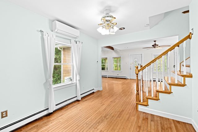 72 Precinct Street, Lakeville, MA 02347