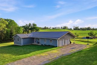 116 Troytown Rd, Jefferson Twp, PA 15438