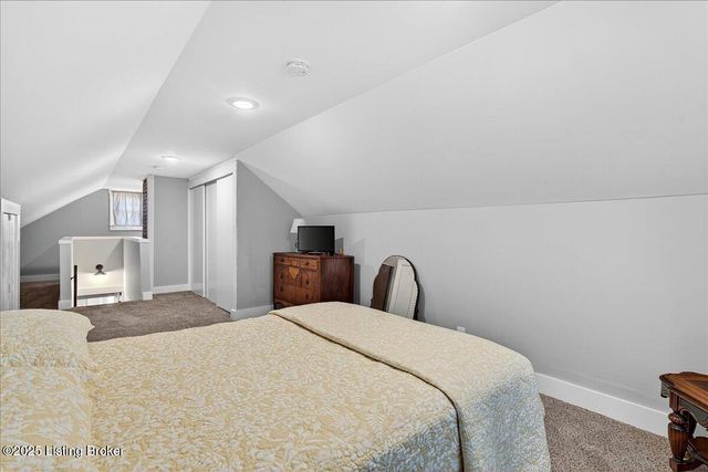 218 Cornell Pl, Louisville, KY 40207