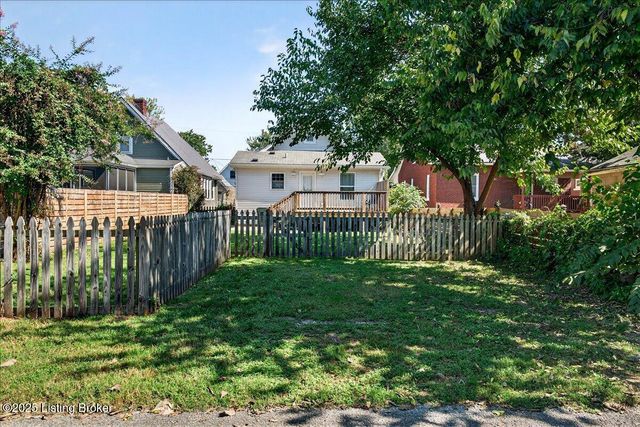 218 Cornell Pl, Louisville, KY 40207