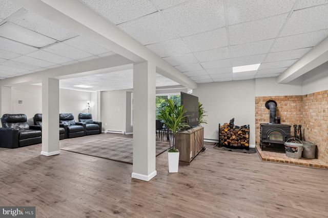 415 DUTROW RD, Westminster, MD 21157