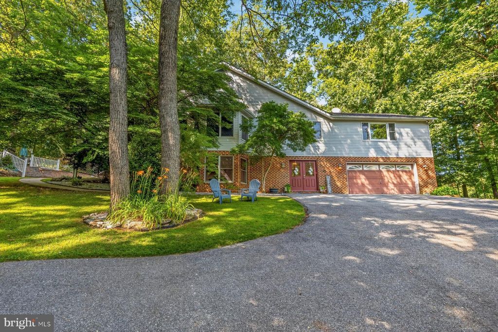415 DUTROW RD, Westminster, MD 21157