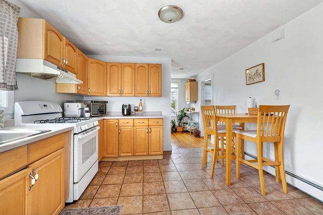 60 Kimball St, Malden, MA 02148