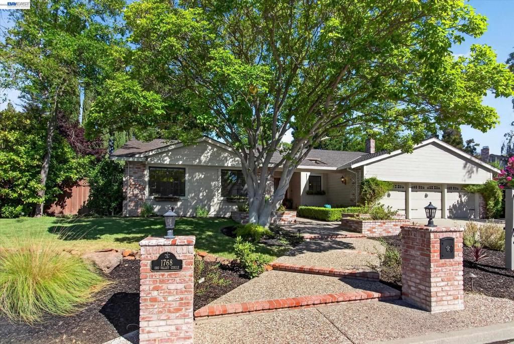 Image 56 of property listing at 1768 Oro Valley Cir, Walnut Creek, CA 94596