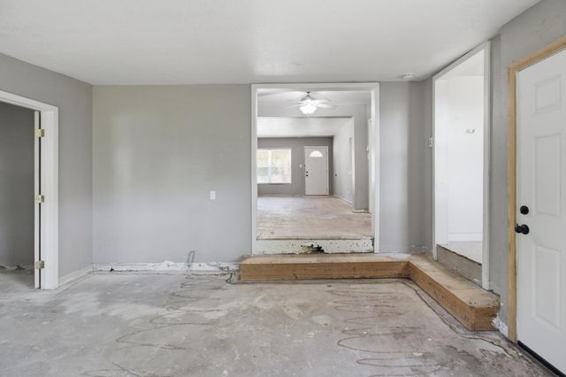 2040 Verano St, Sacramento, CA 95838