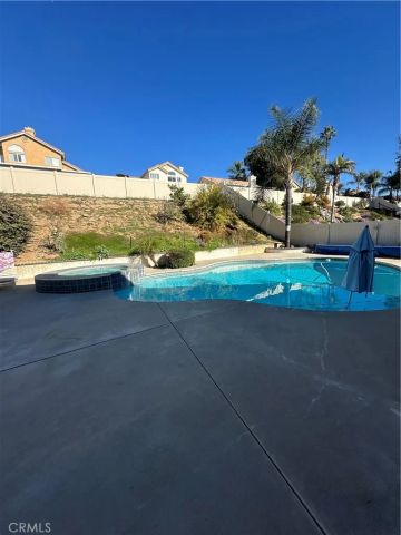 29652 Chandler, Highland, CA 92346