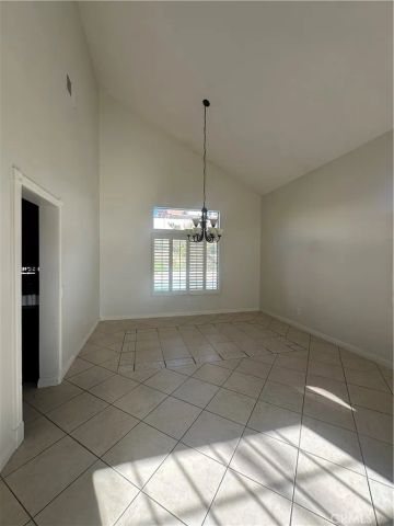 29652 Chandler, Highland, CA 92346