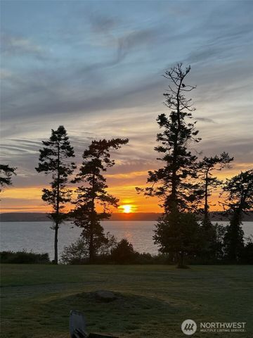 1204 Leisure Street, Coupeville, WA 98239