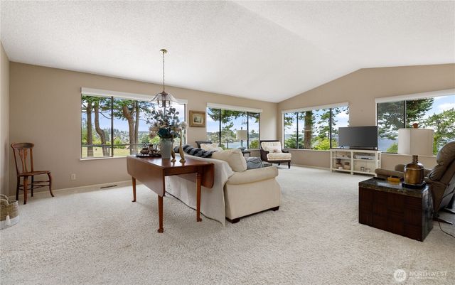 1204 Leisure Street, Coupeville, WA 98239