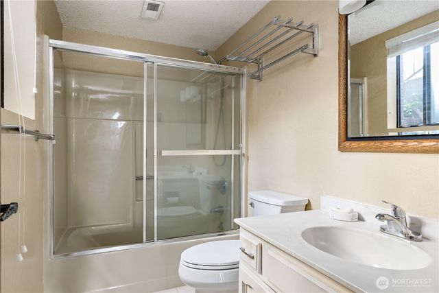 1204 Leisure Street, Coupeville, WA 98239