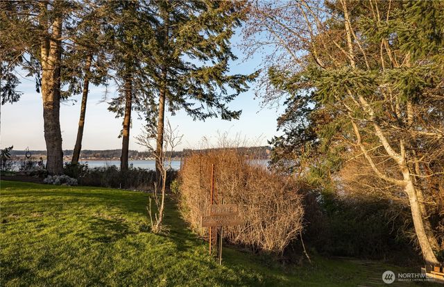 1204 Leisure Street, Coupeville, WA 98239