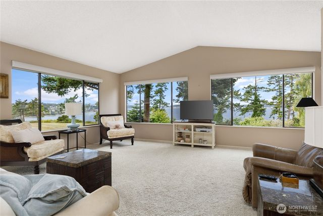 1204 Leisure Street, Coupeville, WA 98239
