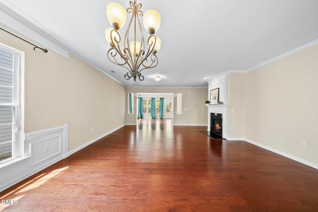 604 Bloomsbury Place, Cary, NC 27519