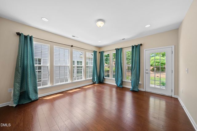 604 Bloomsbury Place, Cary, NC 27519