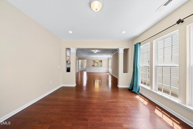 604 Bloomsbury Place, Cary, NC 27519