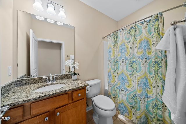 604 Bloomsbury Place, Cary, NC 27519