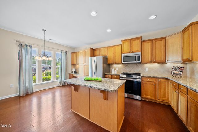 604 Bloomsbury Place, Cary, NC 27519