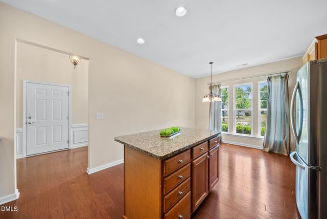 604 Bloomsbury Place, Cary, NC 27519