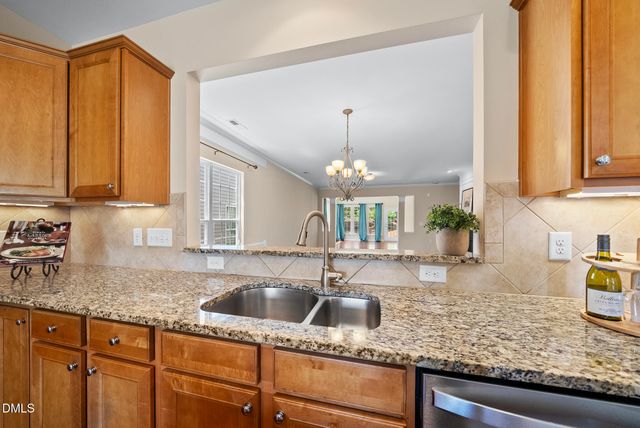 604 Bloomsbury Place, Cary, NC 27519