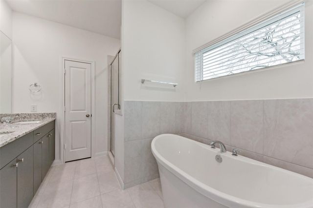 11938 Lakewood West Drive, Cypress, TX 77429