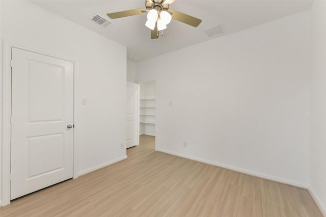 11938 Lakewood West Drive, Cypress, TX 77429