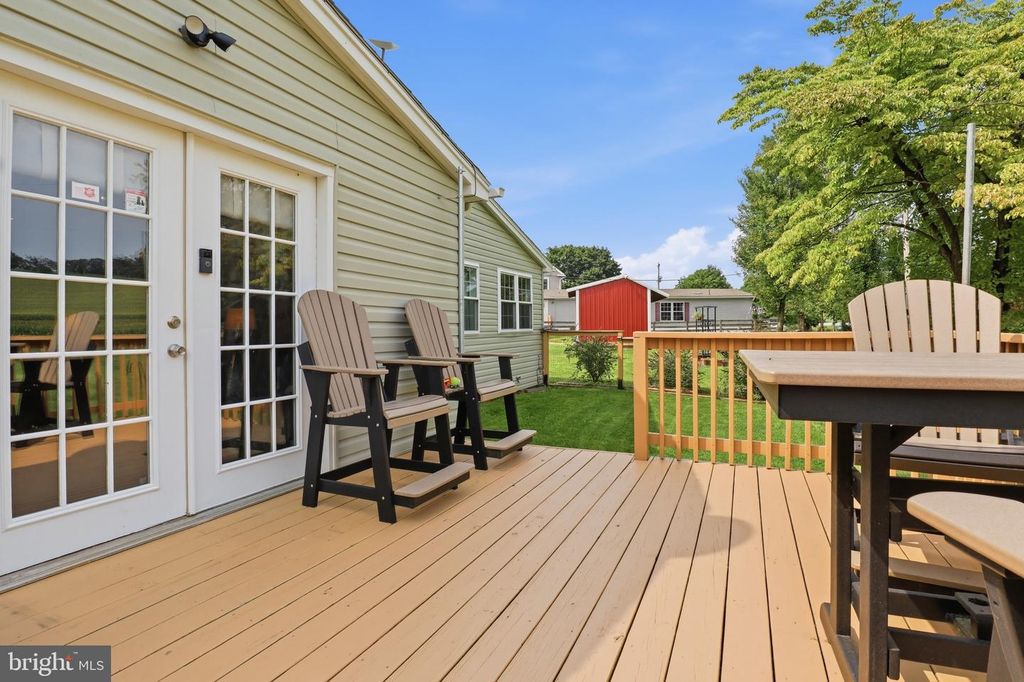 Image 34 of property listing at 11951 ROCKVILLE RD, Glen Rock, PA 17327