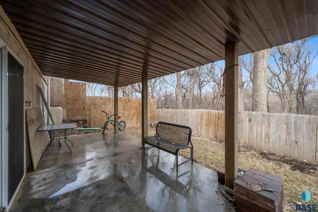 904 N Highland Ave Avenue, Sioux Falls, SD 57103