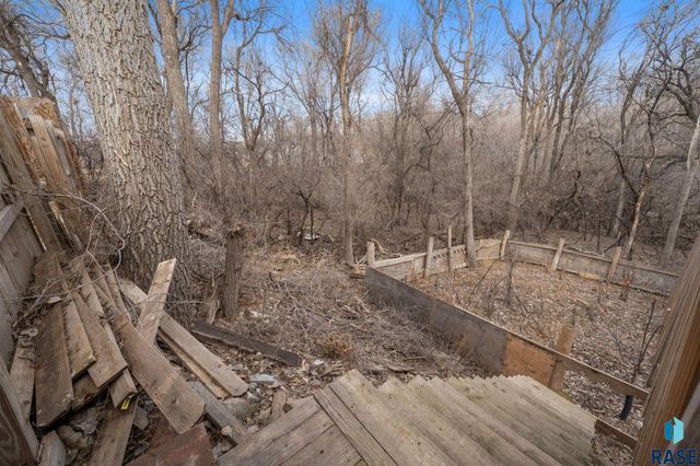 904 N Highland Ave Avenue, Sioux Falls, SD 57103