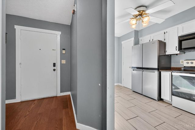 1079 Kensington Lane, Union Twp, OH 45245