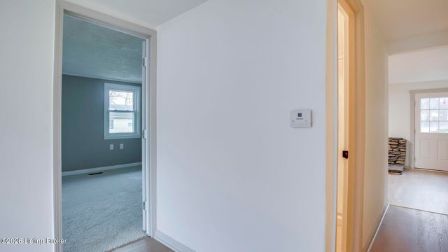 219 Merriweather Ave, Eminence, KY 40019