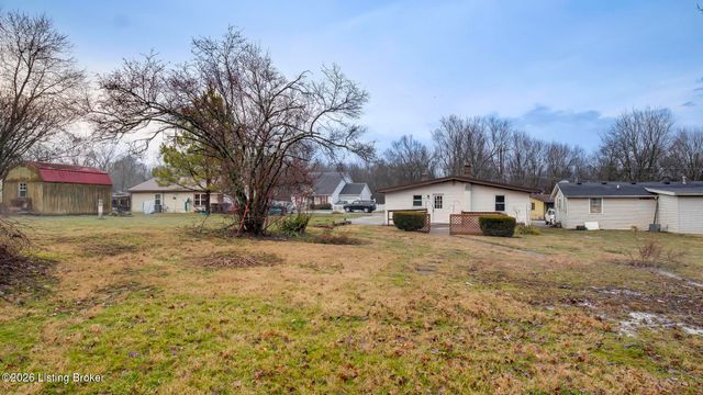 219 Merriweather Ave, Eminence, KY 40019